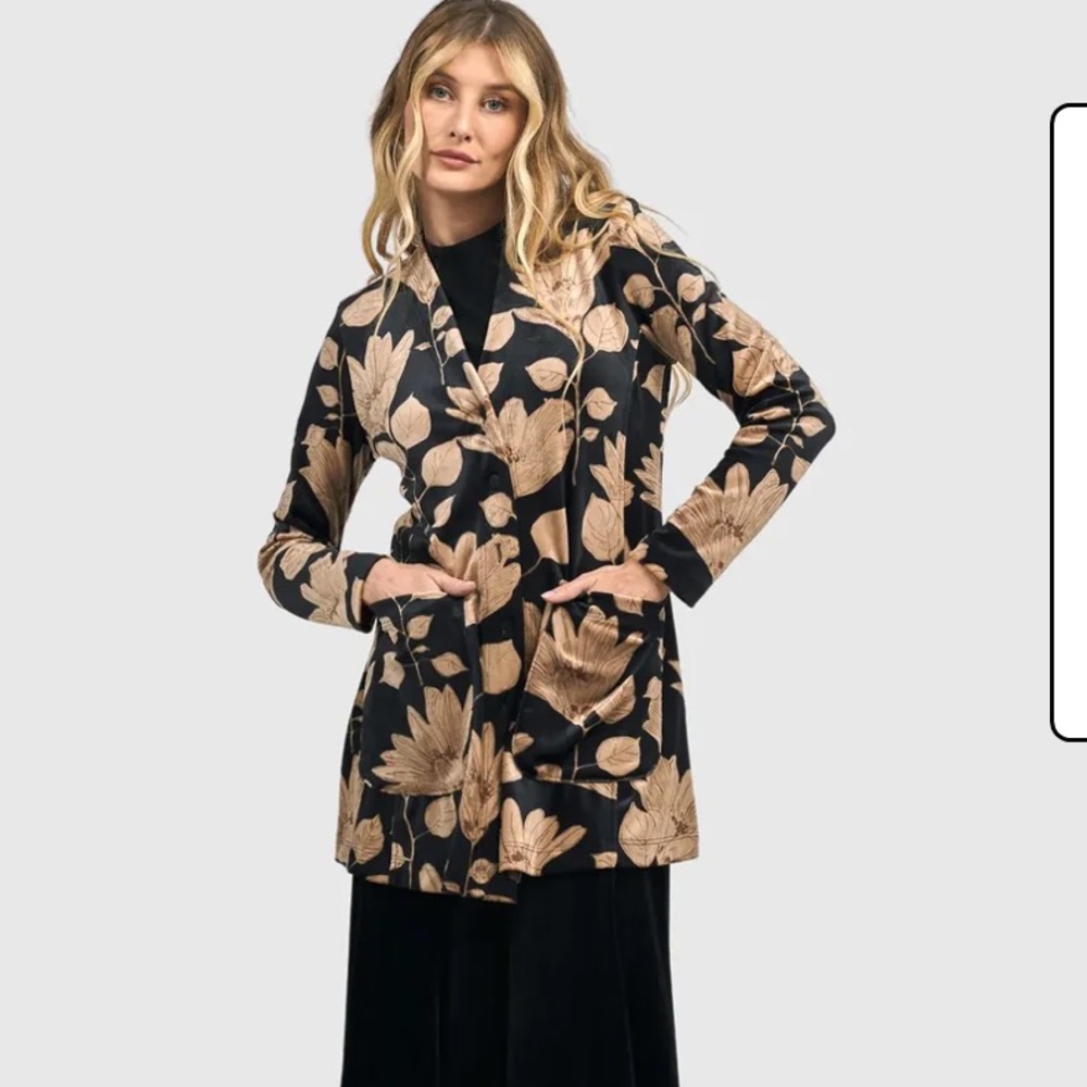 Alembika Velvet Floral Jacket